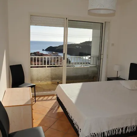 Vue 66 Apartment
